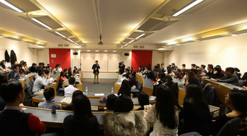 Workshop on working environment integration in UK and Vietnam for Vietnamese students